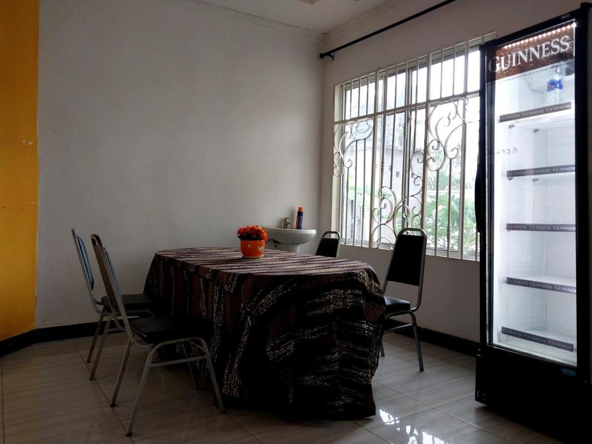 L&J Modern Backpackers Kigamboni Beach House Bed & Breakfast Darüsselam Dış mekan fotoğraf